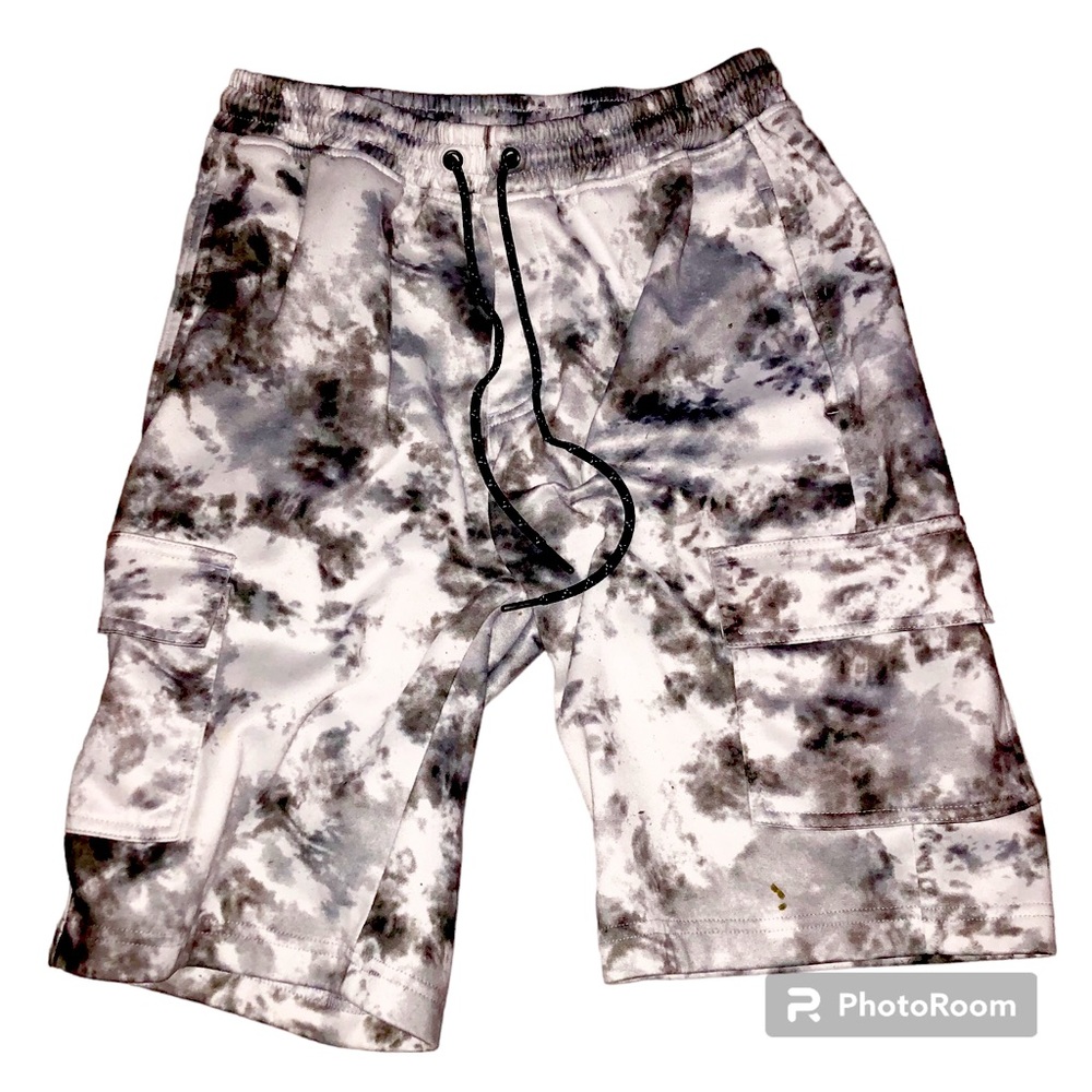 Mix colored shorts grey and white